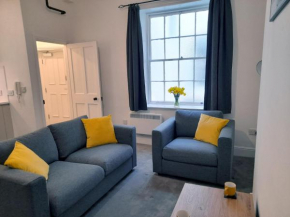 Eastgate Hideaway - central, luxury apartment on Chester's historic rows